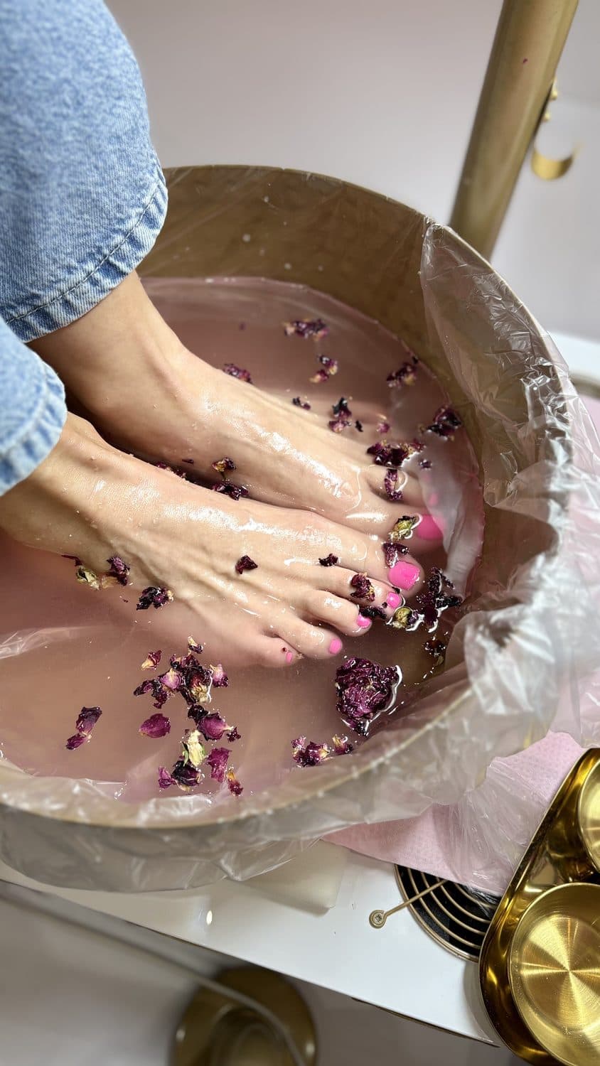 SPA-pedikyr med roseblader - Beauty Concept, Drammen