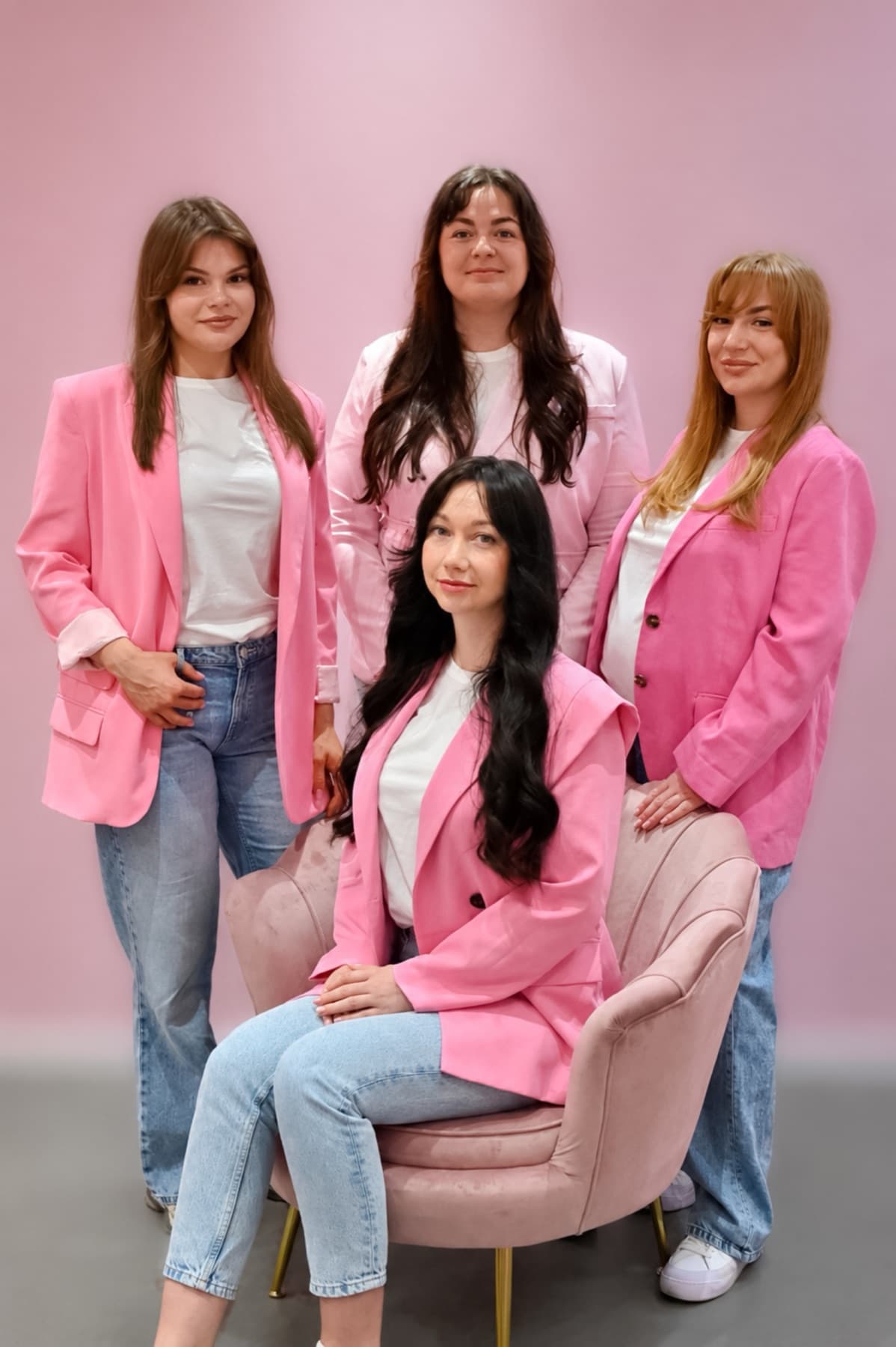 Teamet samlet i salongen - Beauty Concept by Adrianna
